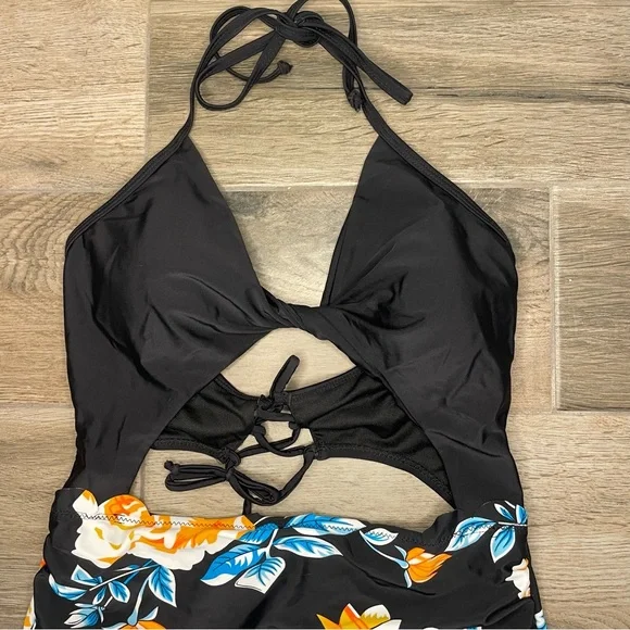 Black Floral Print Halter Tummy Control One Piece Swimsuit - Picture 8 of 8